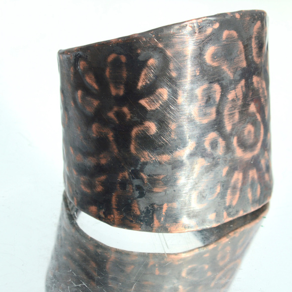Batik Floral Wide Cuff Copper Bracelet Handmade - Picture 4 of 8